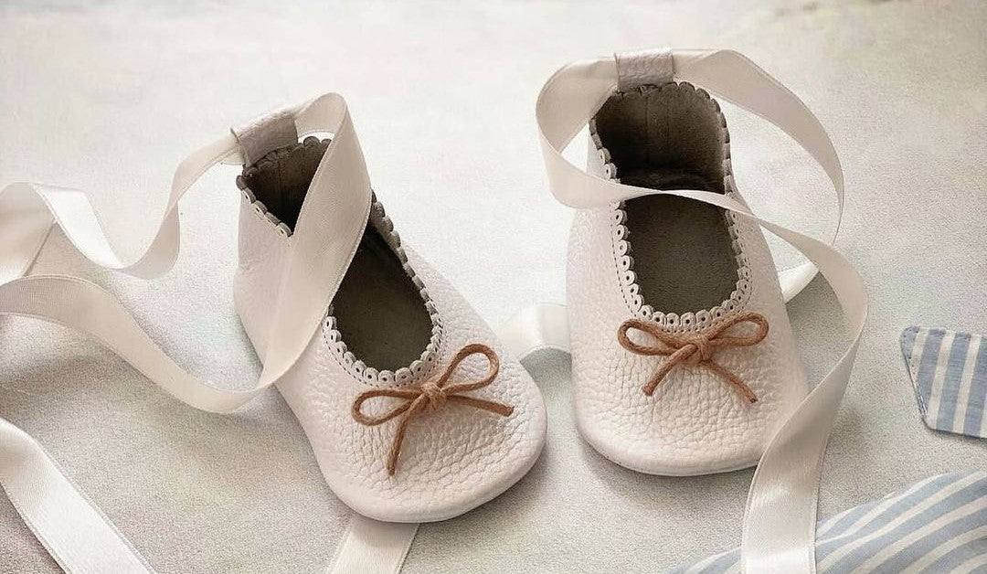 Kids Shoes & Accessories