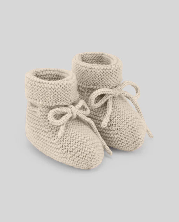 Essential wool shoes