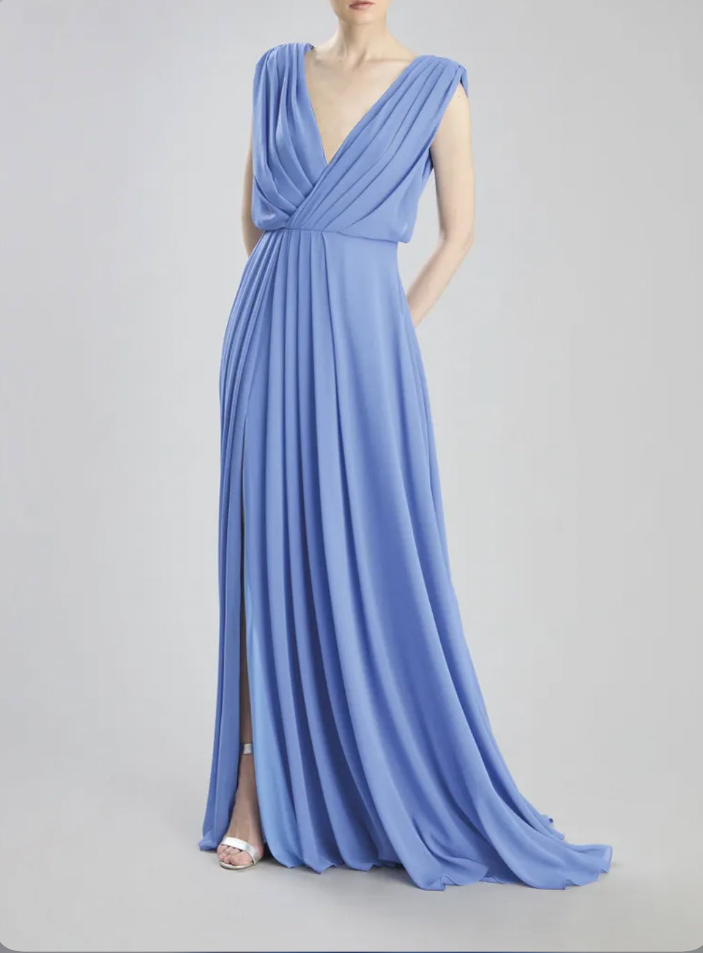 Timeless V-Neck Sleeveless Chiffon Dress