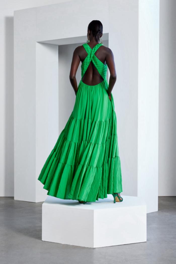 Vibrant Green Tiered Maxi Dress with Flowing Silhouette