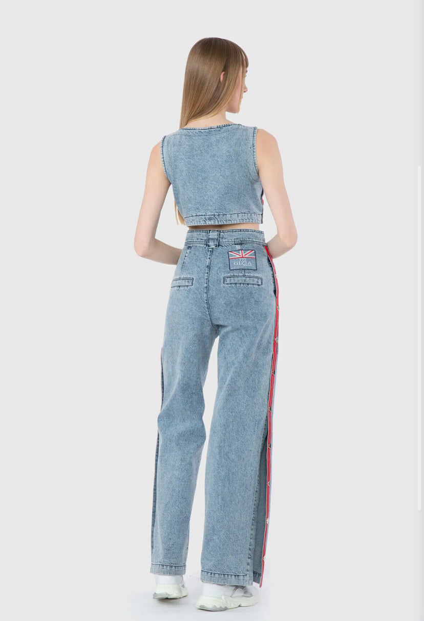 Detailed strapped sides top