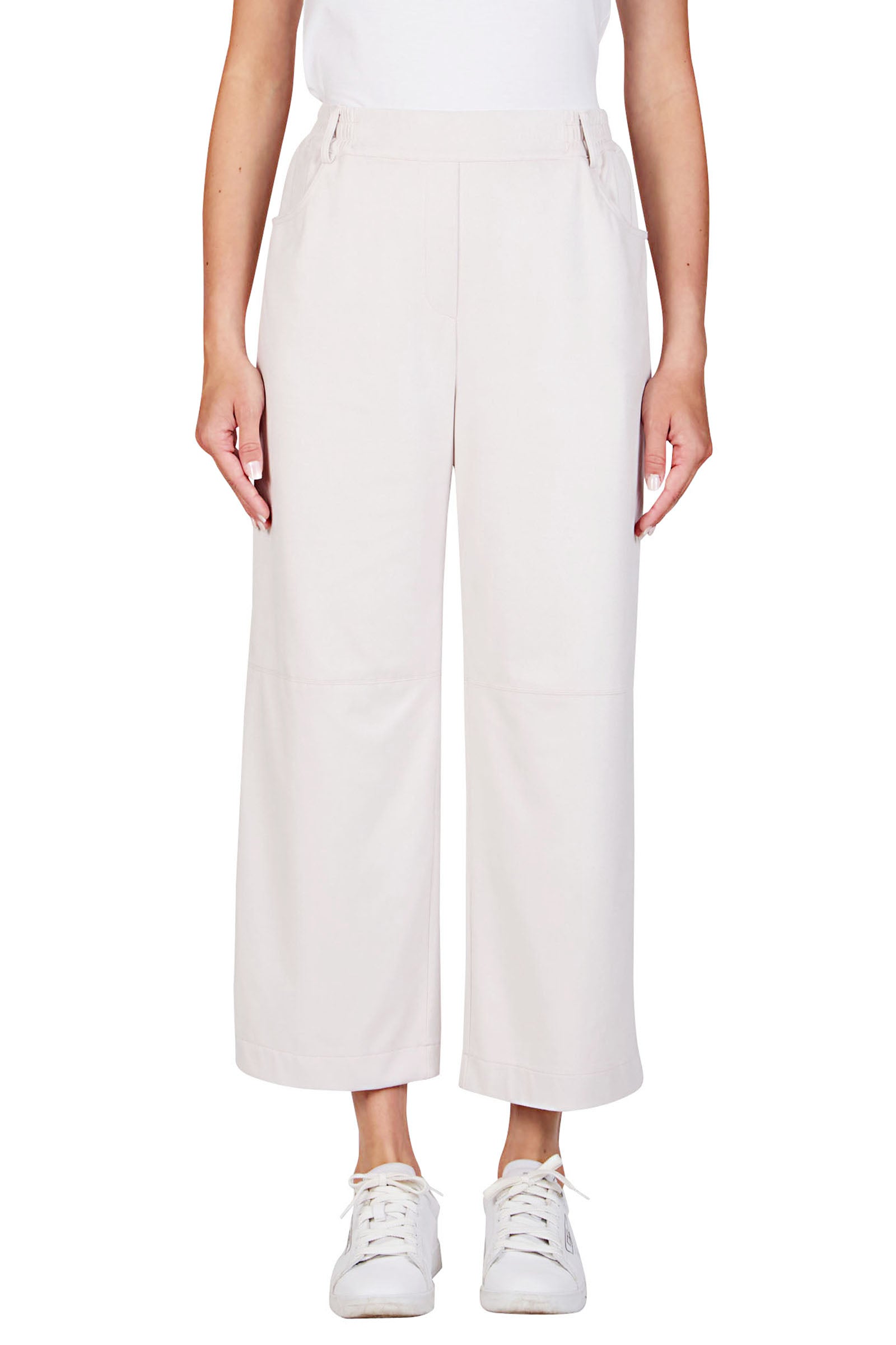 Crop trousers