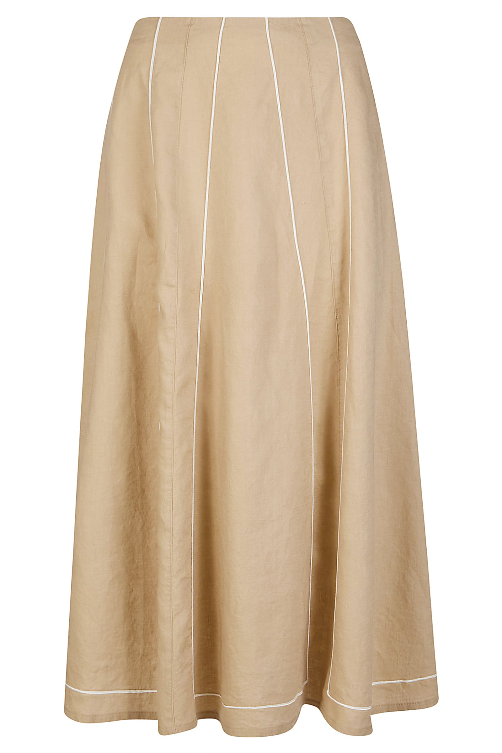 Flared skirt with soutaches embroidery.