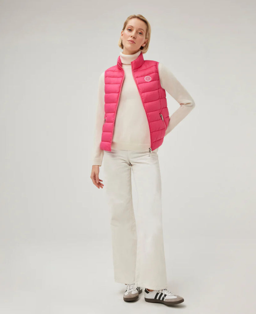 Lexie Sleeveless Down Jacket: Warmth Meets Elegance