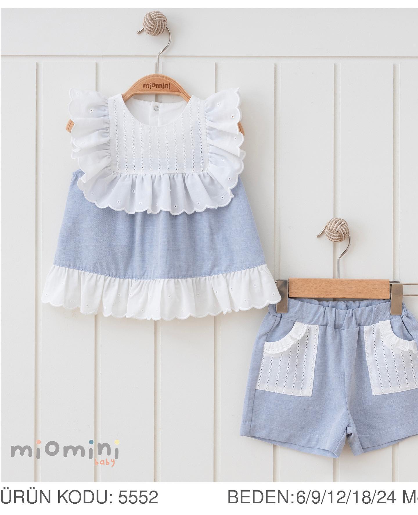 Ruffled collar & hem blouse & shorts set