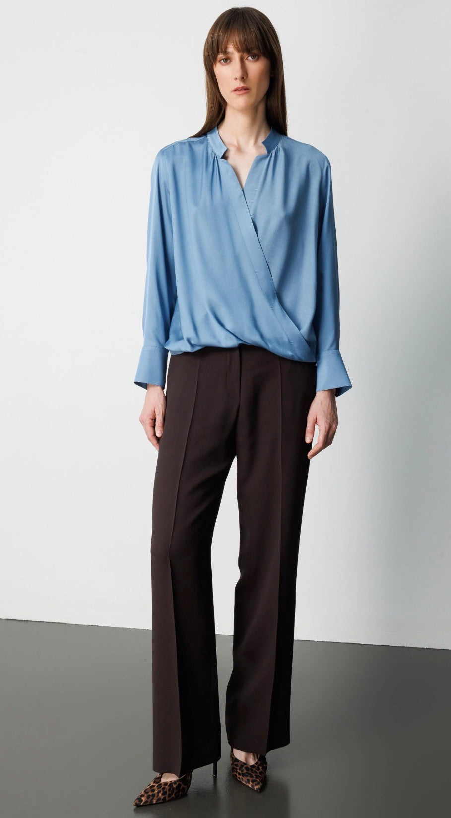 Anvelop Cuffed Blouse