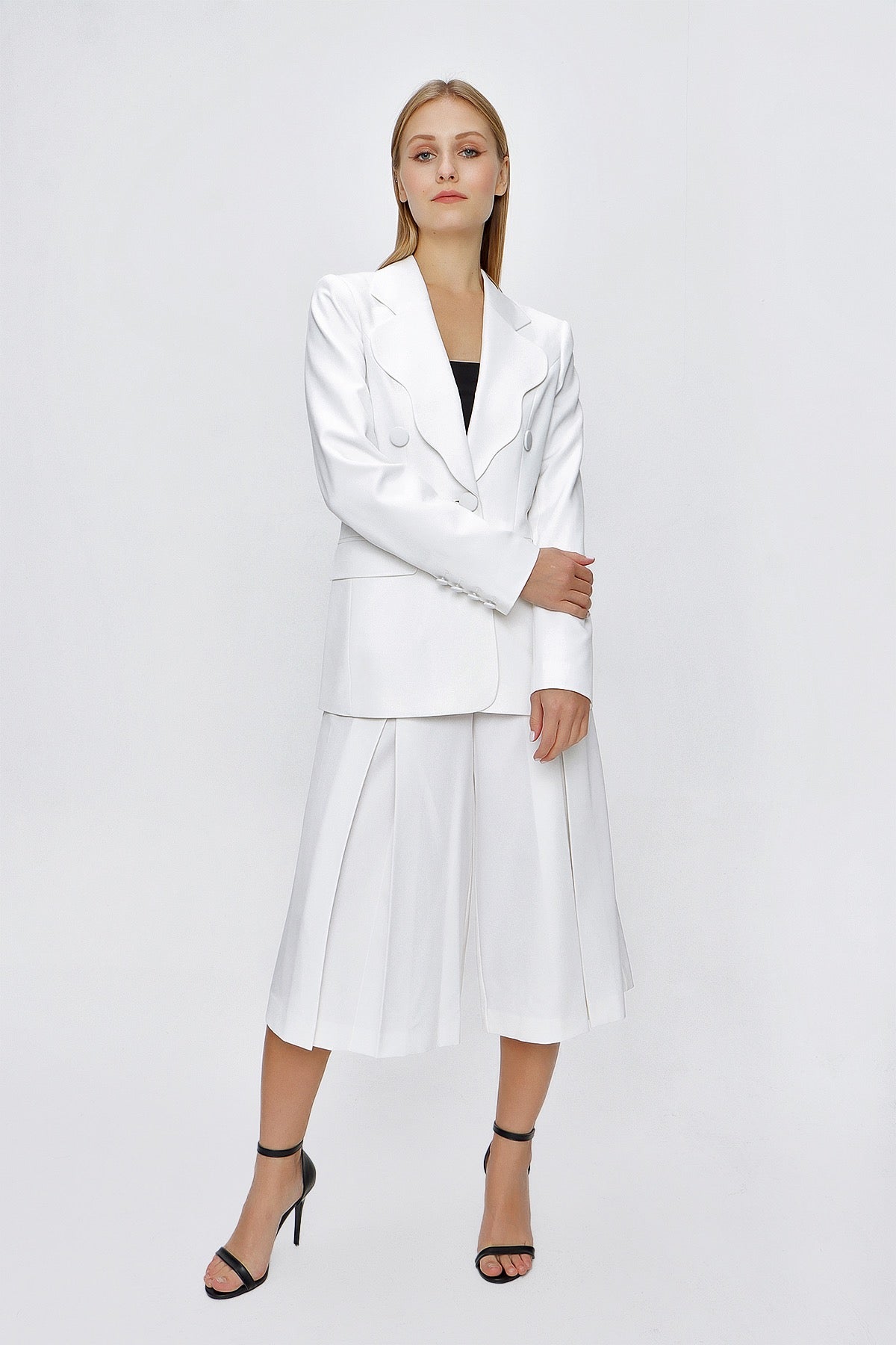 Classic Ecru Trousers Jacket Suit