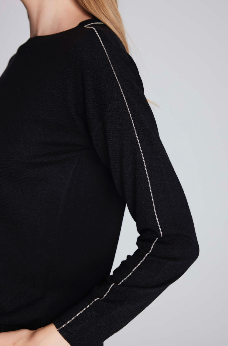 Thin Arm Stripe Knitwear