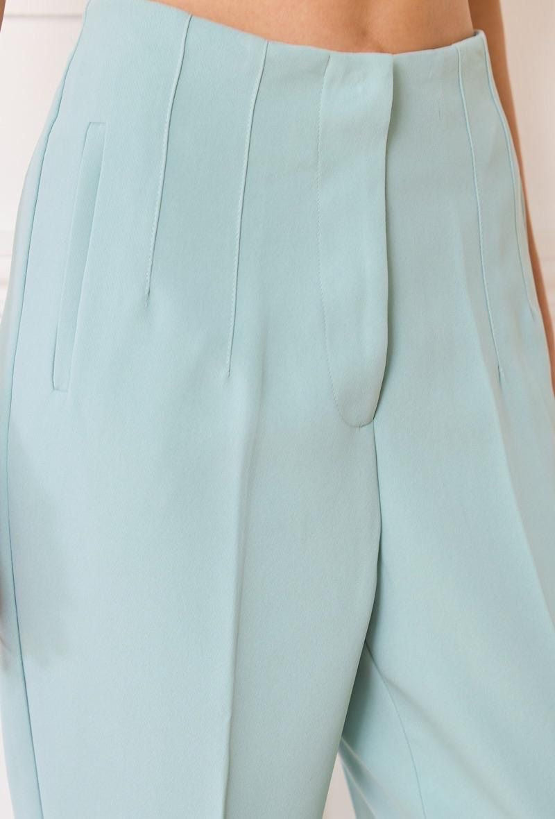 High Waisted Tailor Trouser