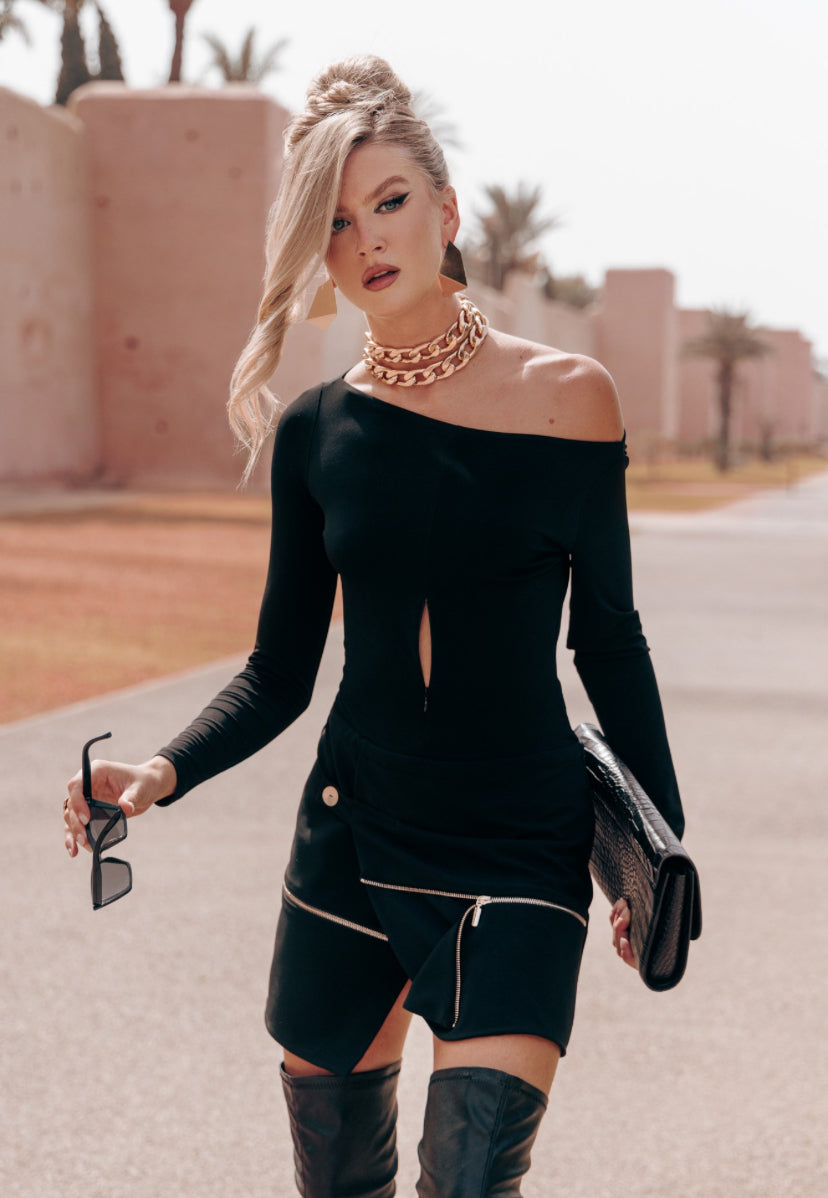 Black Dress with Detailed Zipper