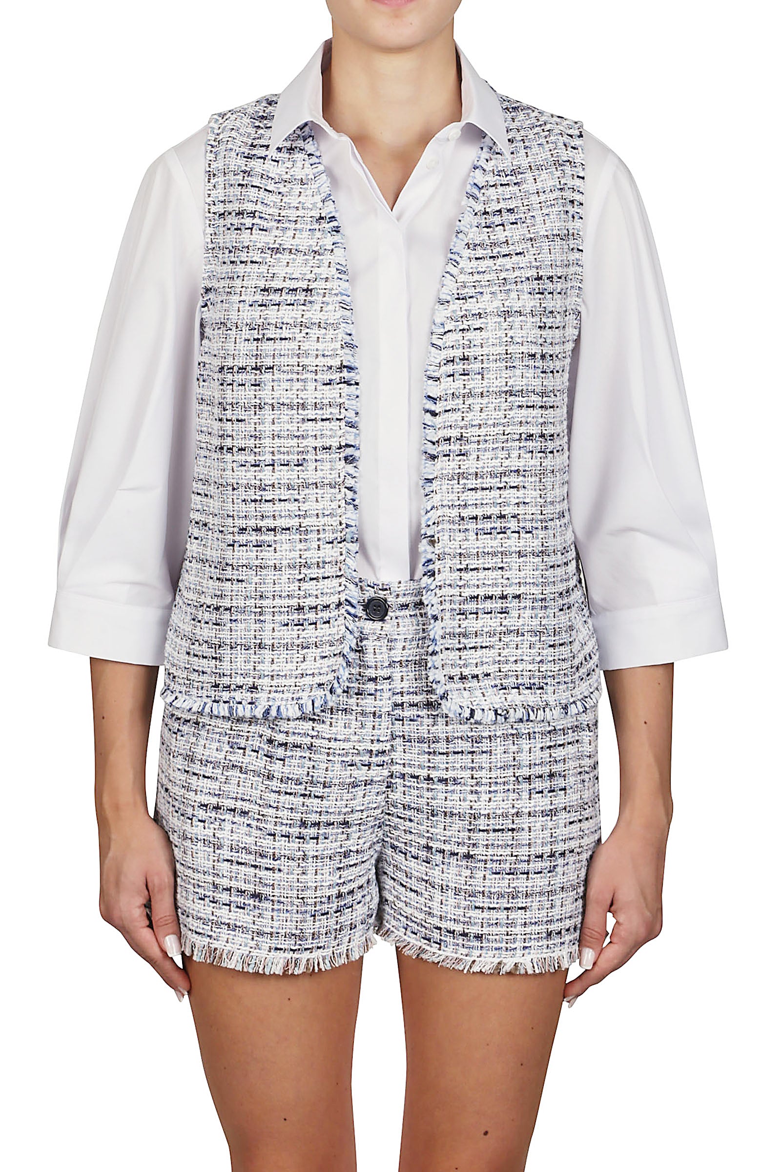 Gilet with fringes