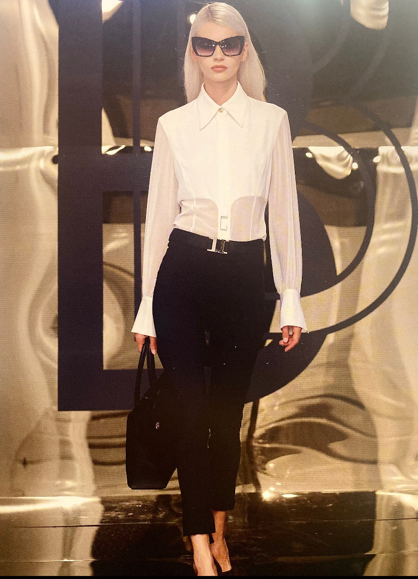Elegant Tailored Shirt with Wide Cuffs and Cinched Waist