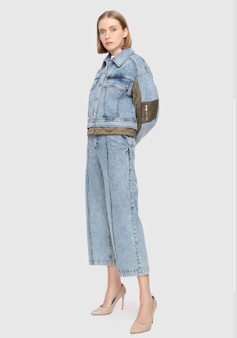 Jean Jacket With Raincoat Fabric Garnish And Embroidered Back