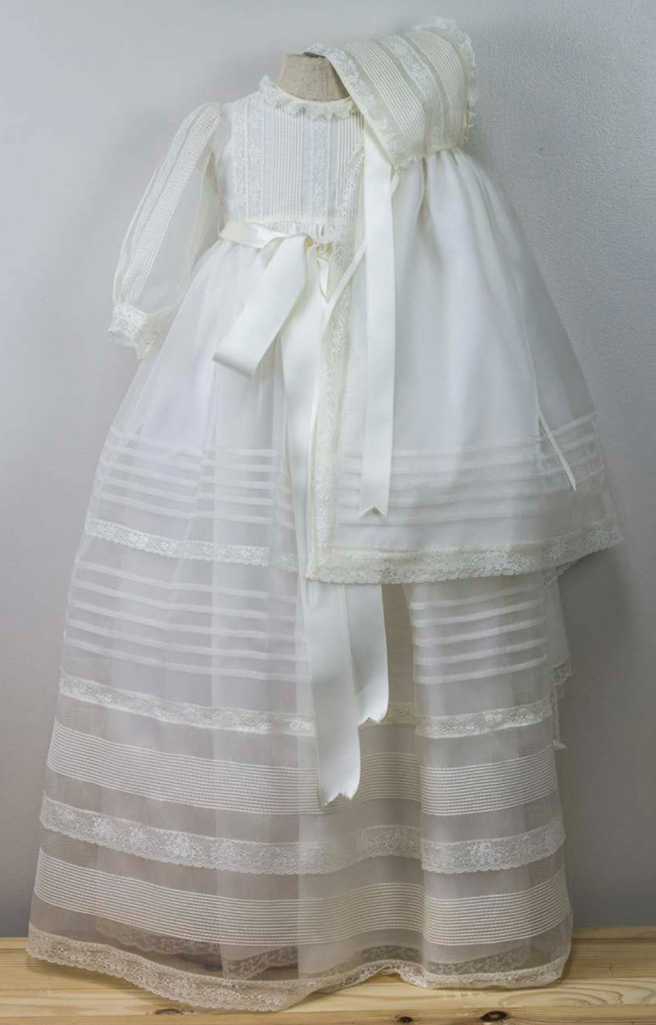 Graceful Long-Sleeve Baptism Dress with Pleated Design and Satin Ribbon Trim