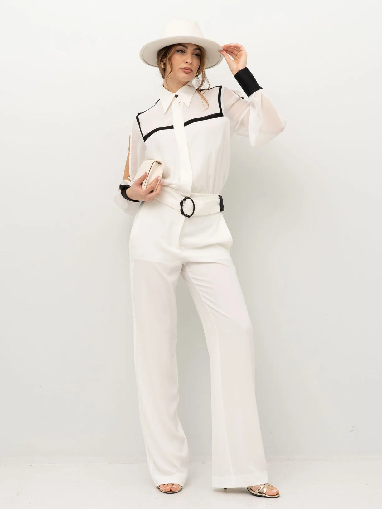 Crepe jumpsuit with black cuffs strips