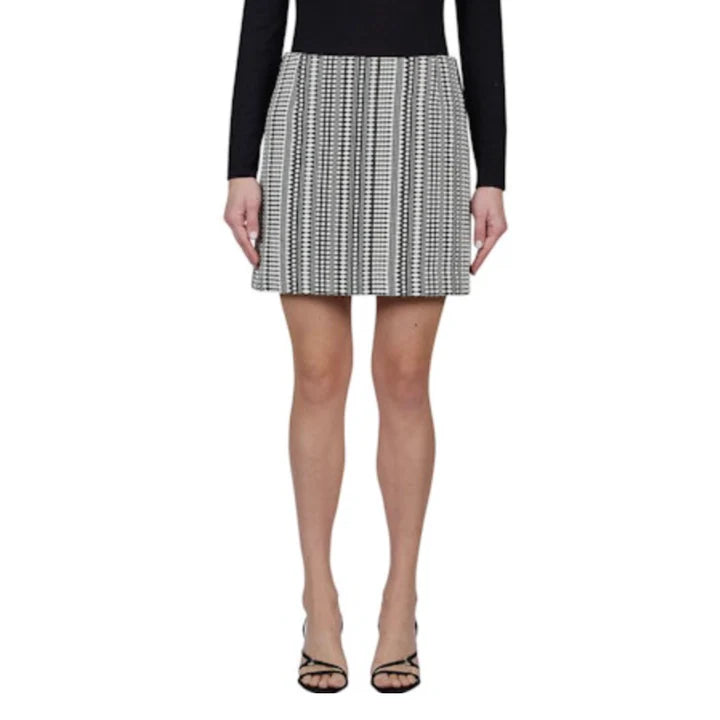 Jacquard skirt.