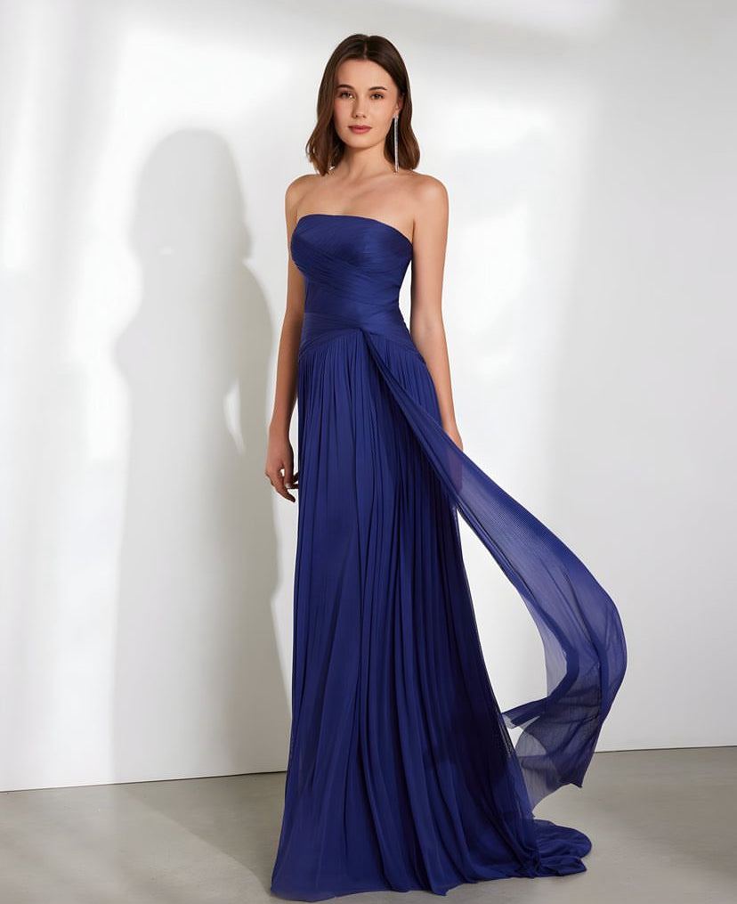 Rosa Clará's Enchanted Pure Silk Evening Gown with Detachable Cape