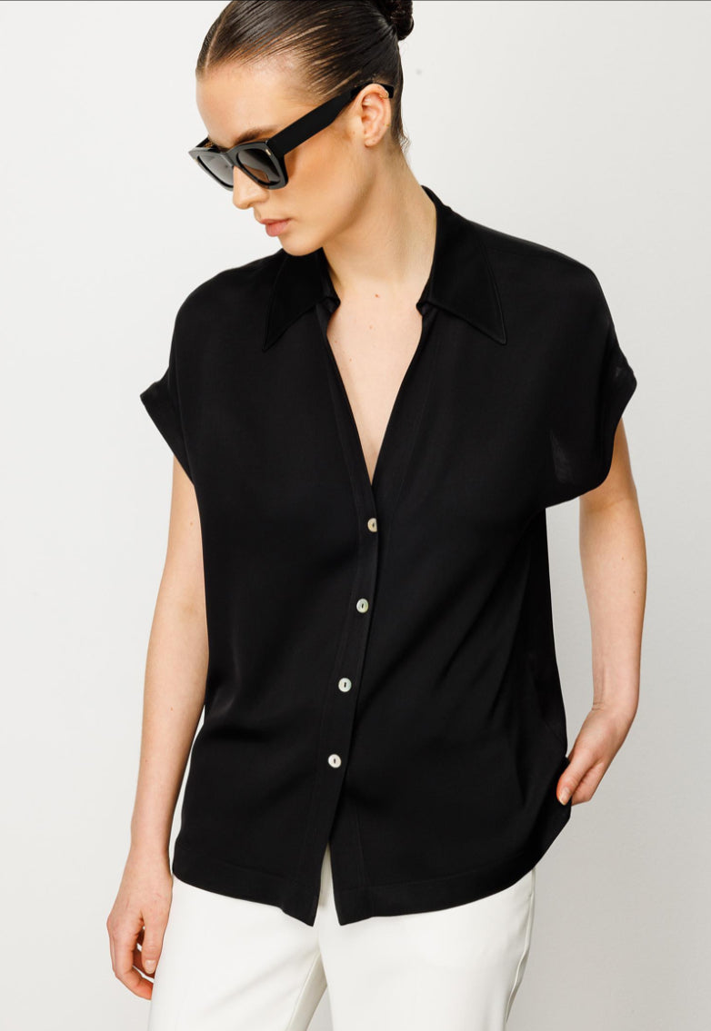 Low Sleeve Collar Shirt