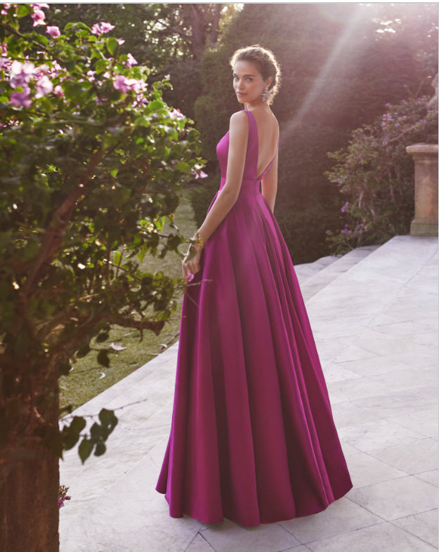 Duchess Satin Gown by Marfil Barcelona