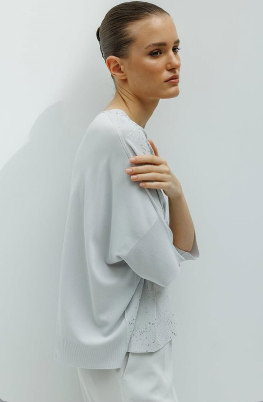 Foil Printed V Neck Knitwear