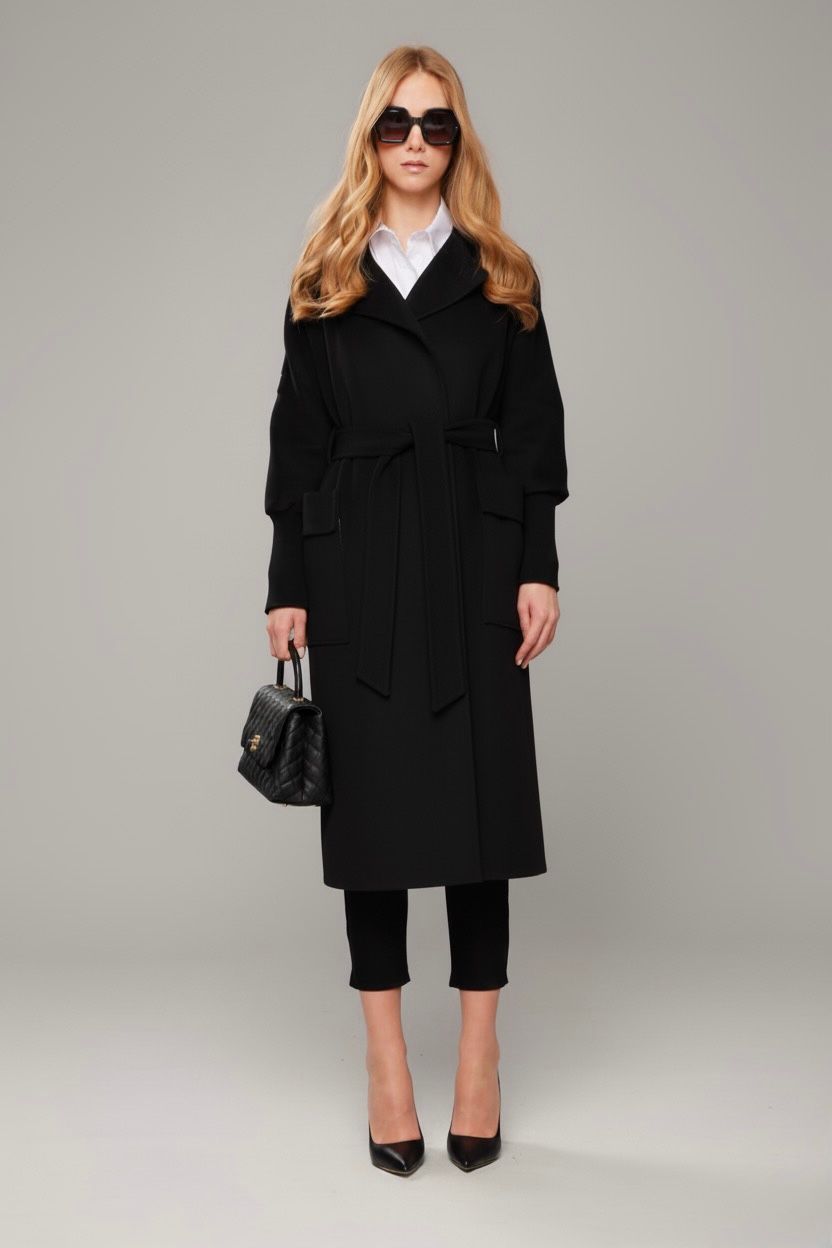 Fitted Arm Black Coat