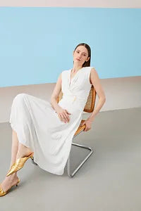 Drape pleated sleeveless midi dress