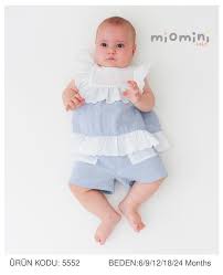 Ruffled collar & hem blouse & shorts set