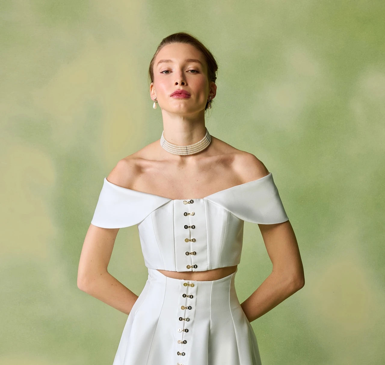 Agraffe bustier and high waited skirt Set.