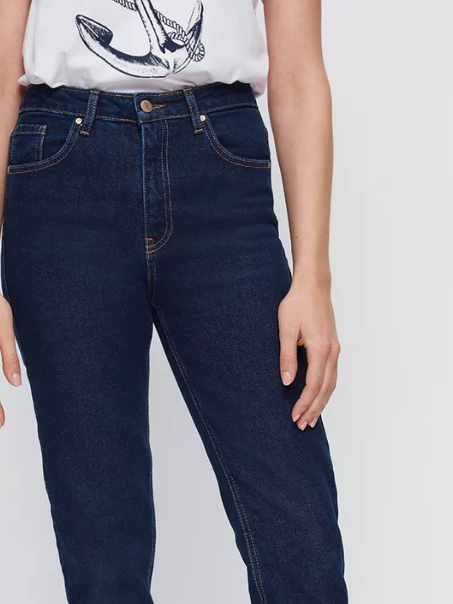 Slim fit jeans