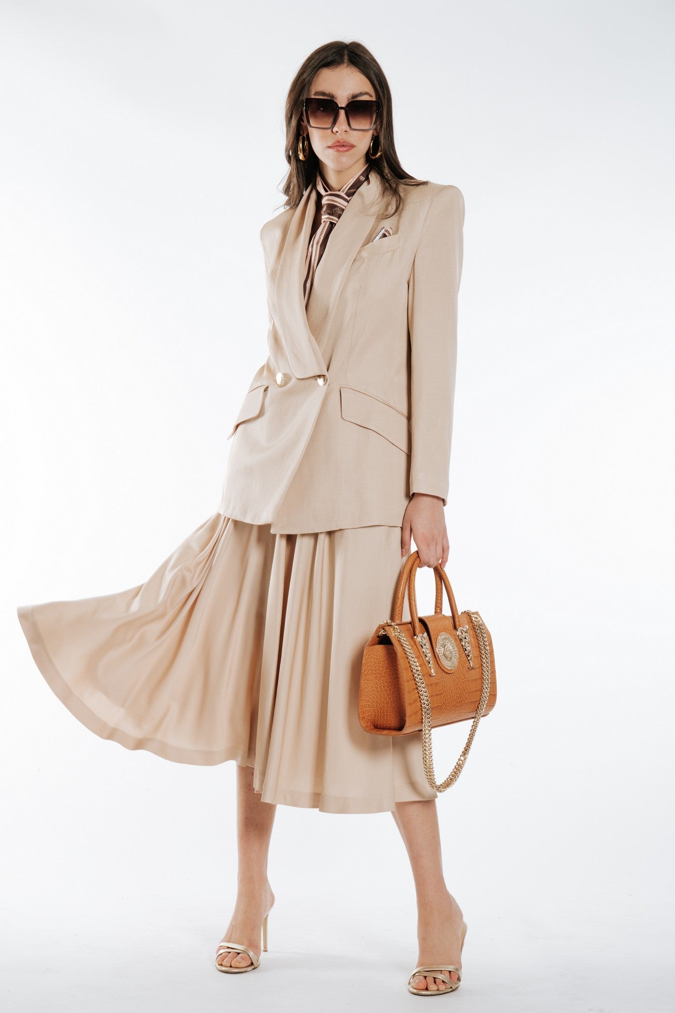 Chic Babylon blazer