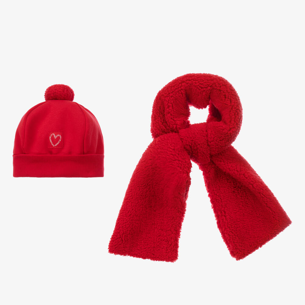 Heart on beanie and scarf set