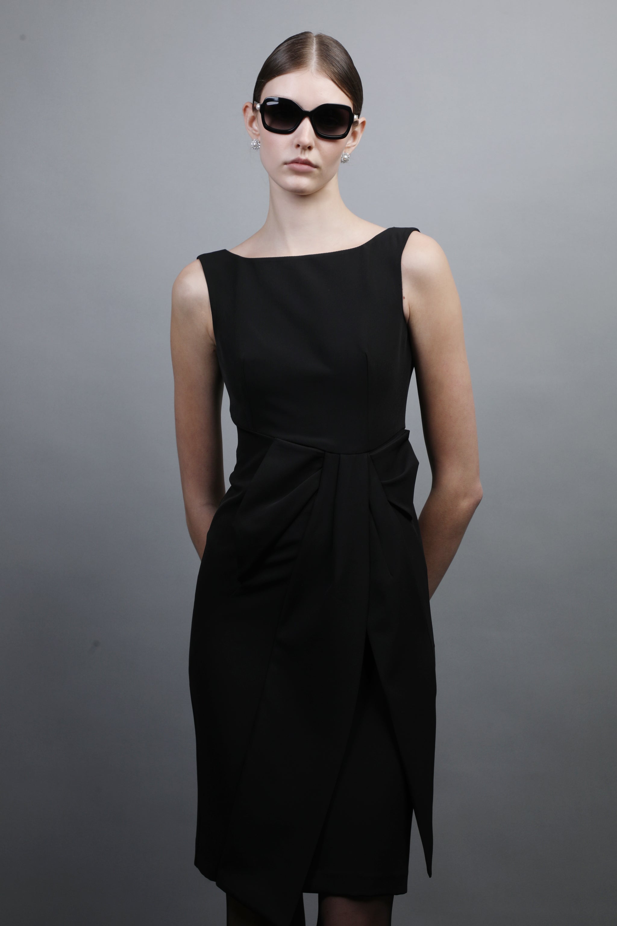 Black Dress with Elegant Waist Bow Detail