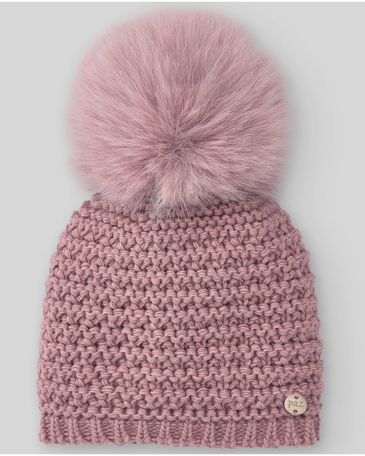 Esencial knitted beanie with pompom
