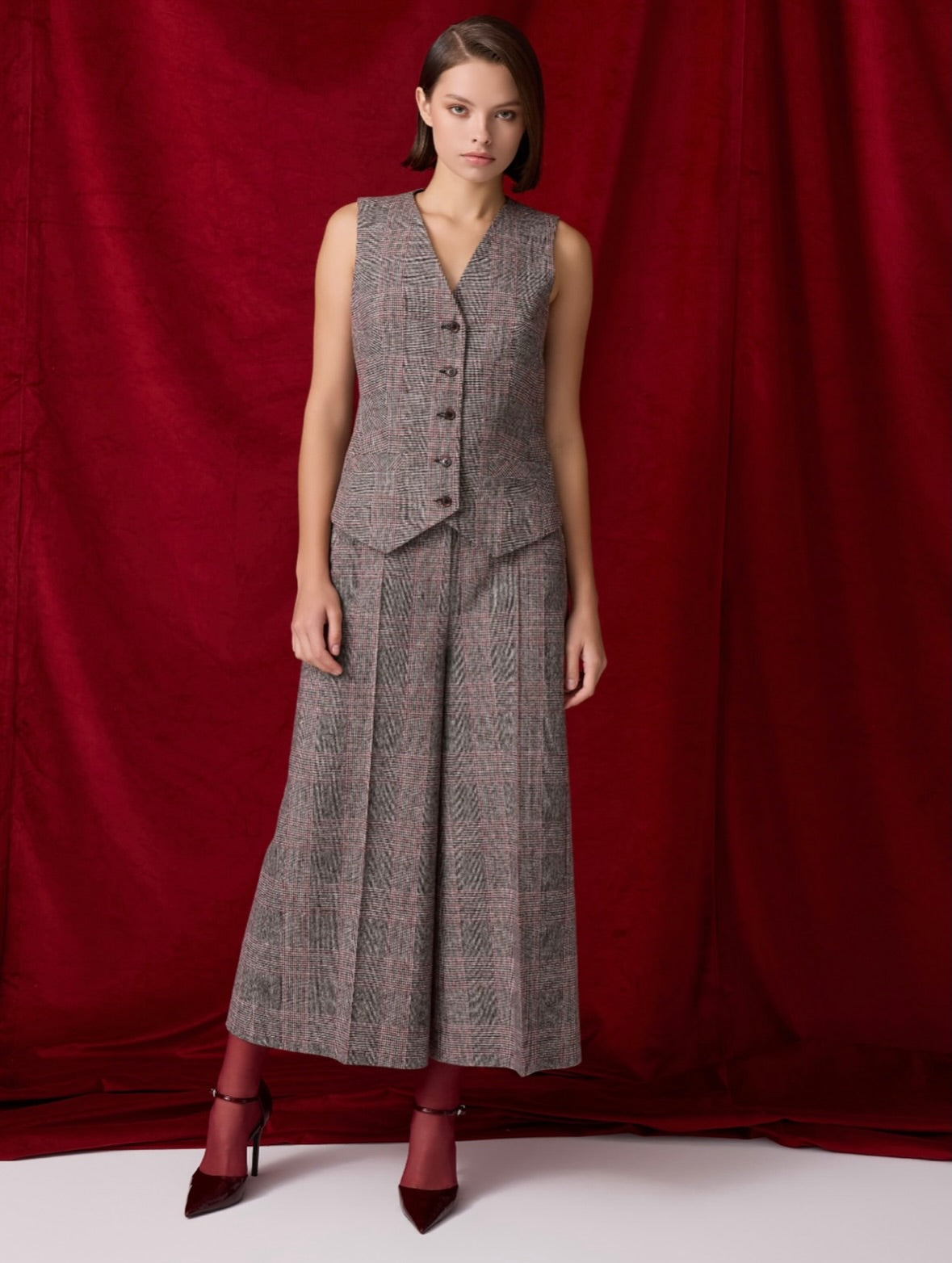 Chic Vest and Pants Set